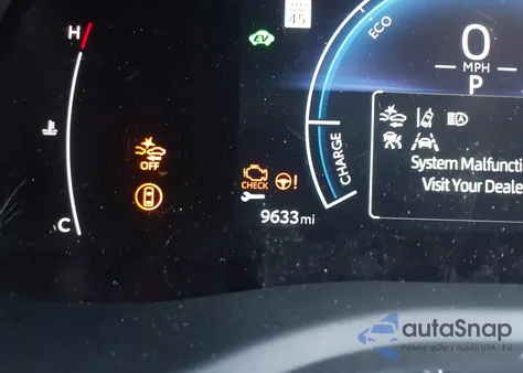 2025 Toyota Camry Le z USA, uszkodzony, nr VIN 4T1DAACKXSU091514